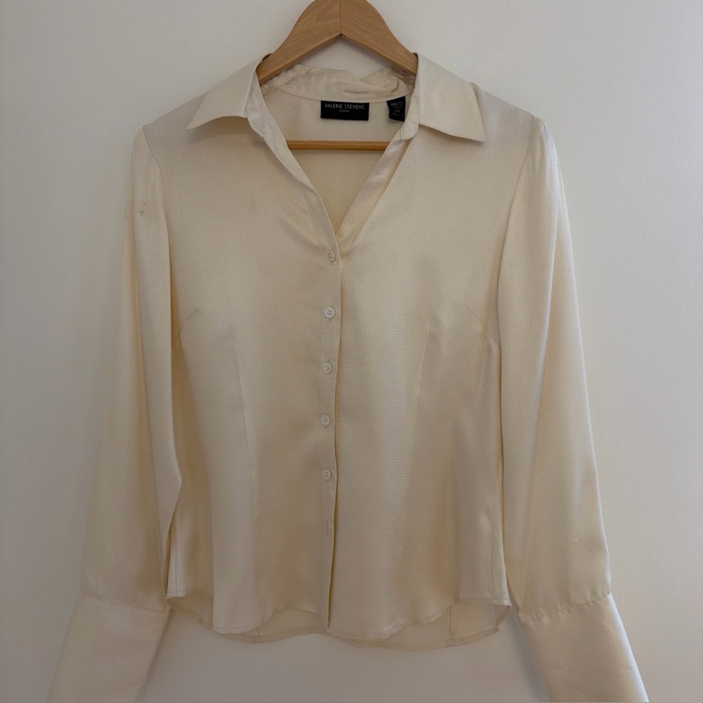 Valerie Stevens Y2K Silk Blouse Minimalist Ivory Color Petite Medium